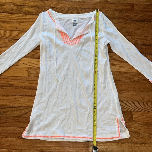 OLD NAVY COVER UP FOR SWIMSUIT - Picture 2 of 5